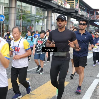 Runner Photo 4516061