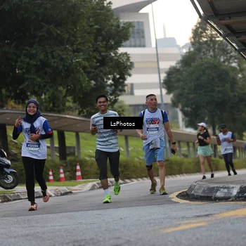 Runner Photo 4516063