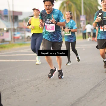 Runner Photo 4516068