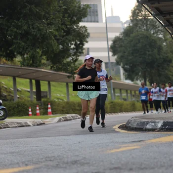 Runner Photo 4516069