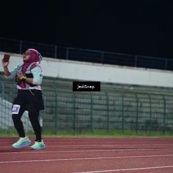 Runner Photo 4516071