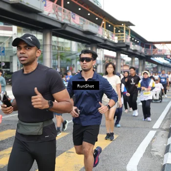 Runner Photo 4516094