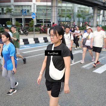 Runner Photo 4516101