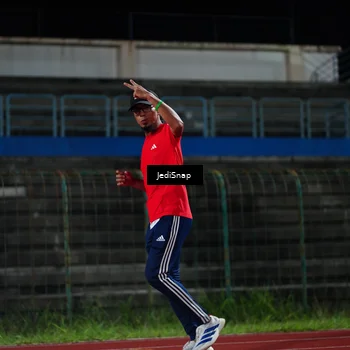 Runner Photo 4516111