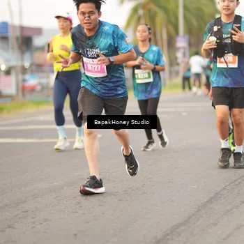 Runner Photo 4516135