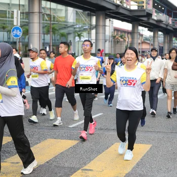 Runner Photo 4516139