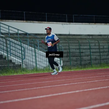 Runner Photo 4516148