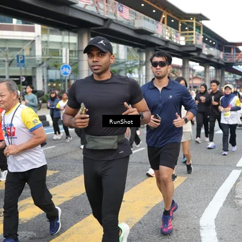 Runner Photo 4516153