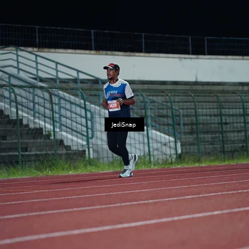 Runner Photo 4516157