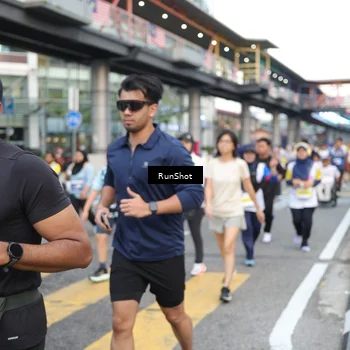 Runner Photo 4516162