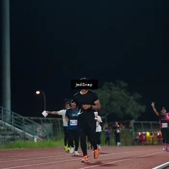 Runner Photo 4516166