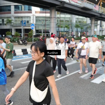 Runner Photo 4516174