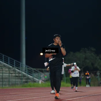 Runner Photo 4516175