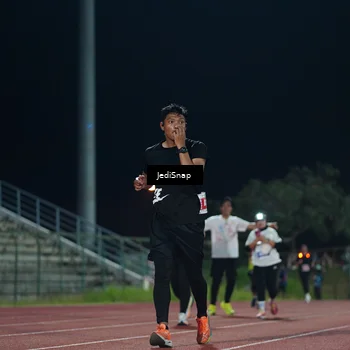 Runner Photo 4516182