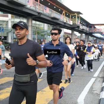 Runner Photo 4516187