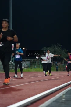 Runner Photo 4516190