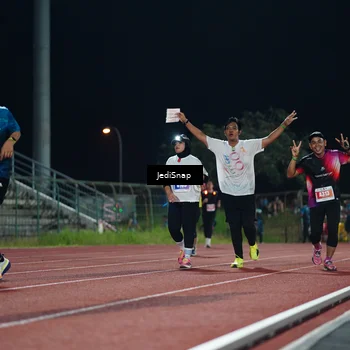 Runner Photo 4516218
