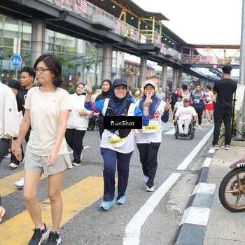 Runner Photo 4516233