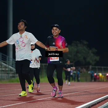 Runner Photo 4516241