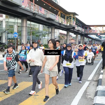 Runner Photo 4516250