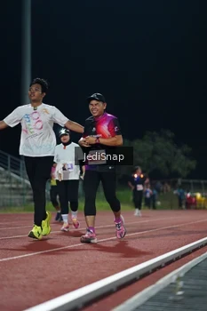 Runner Photo 4516253