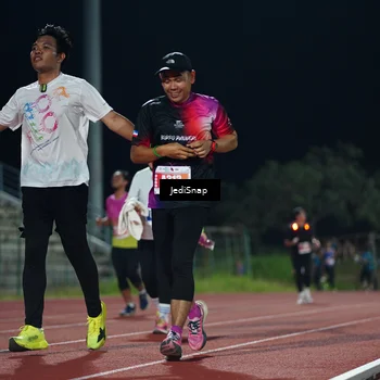 Runner Photo 4516255