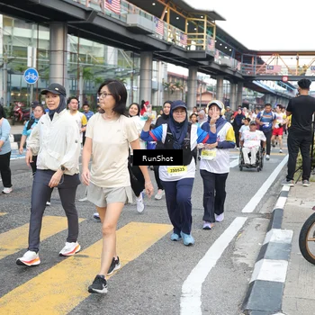 Runner Photo 4516266