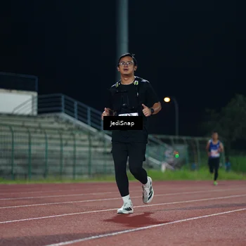 Runner Photo 4516303