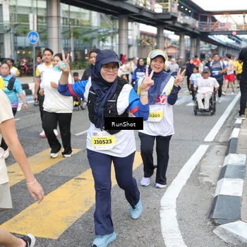 Runner Photo 4516305