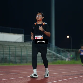 Runner Photo 4516308
