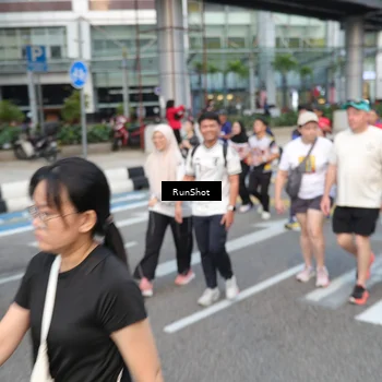 Runner Photo 4516315