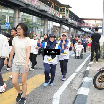 Runner Photo 4516318