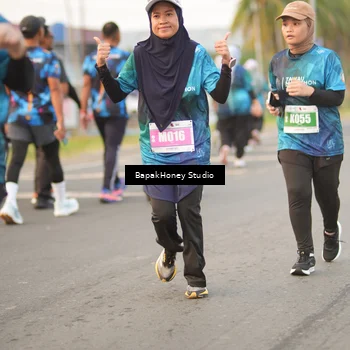 Runner Photo 4516343