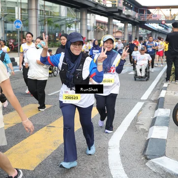 Runner Photo 4516354