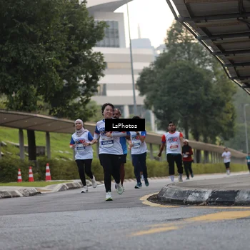 Runner Photo 4516361