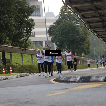 Runner Photo 4516394