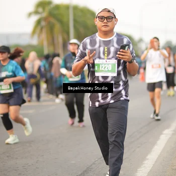 Runner Photo 4516473