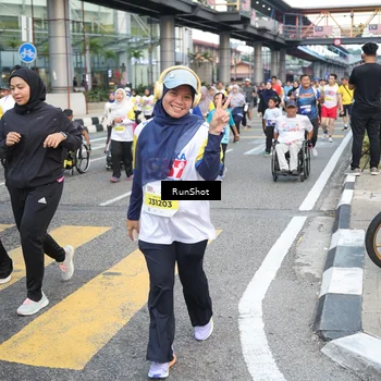 Runner Photo 4516484