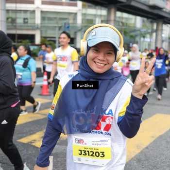 Runner Photo 4516545