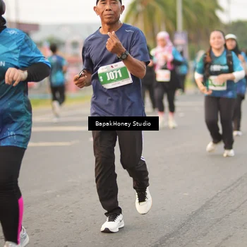 Runner Photo 4516565