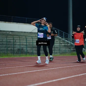 Runner Photo 4516585