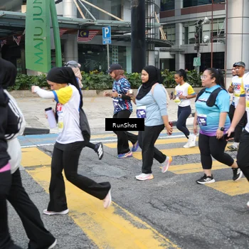 Runner Photo 4516602