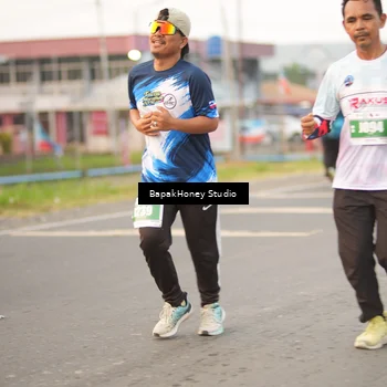 Runner Photo 4516603