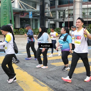 Runner Photo 4516605