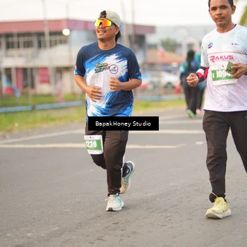 Runner Photo 4516607