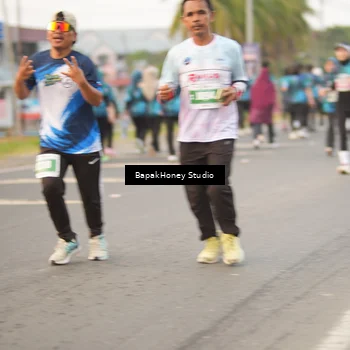 Runner Photo 4516610
