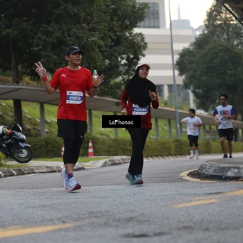 Runner Photo 4516611