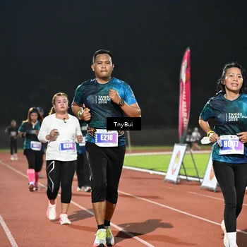 Runner Photo 4516637