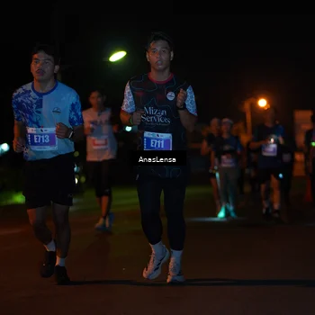 Runner Photo 4516639