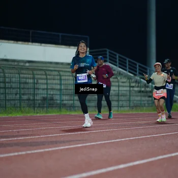 Runner Photo 4516679